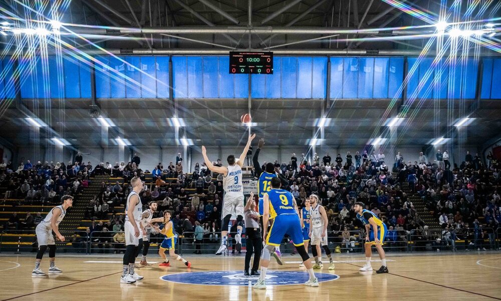 Basket B nazionale / La Ristopro vince in volata con Hadzic: battuta Piombino 67 65