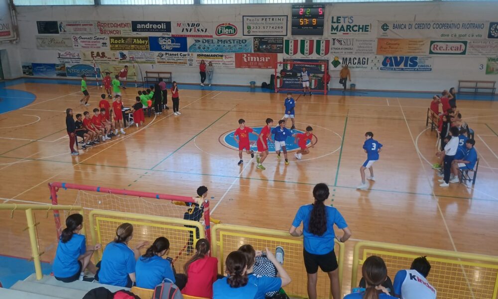 Pallamano / Al PalaQuaresima di Cingoli la fase Provinciale delle Competizioni Sportive Scolastiche